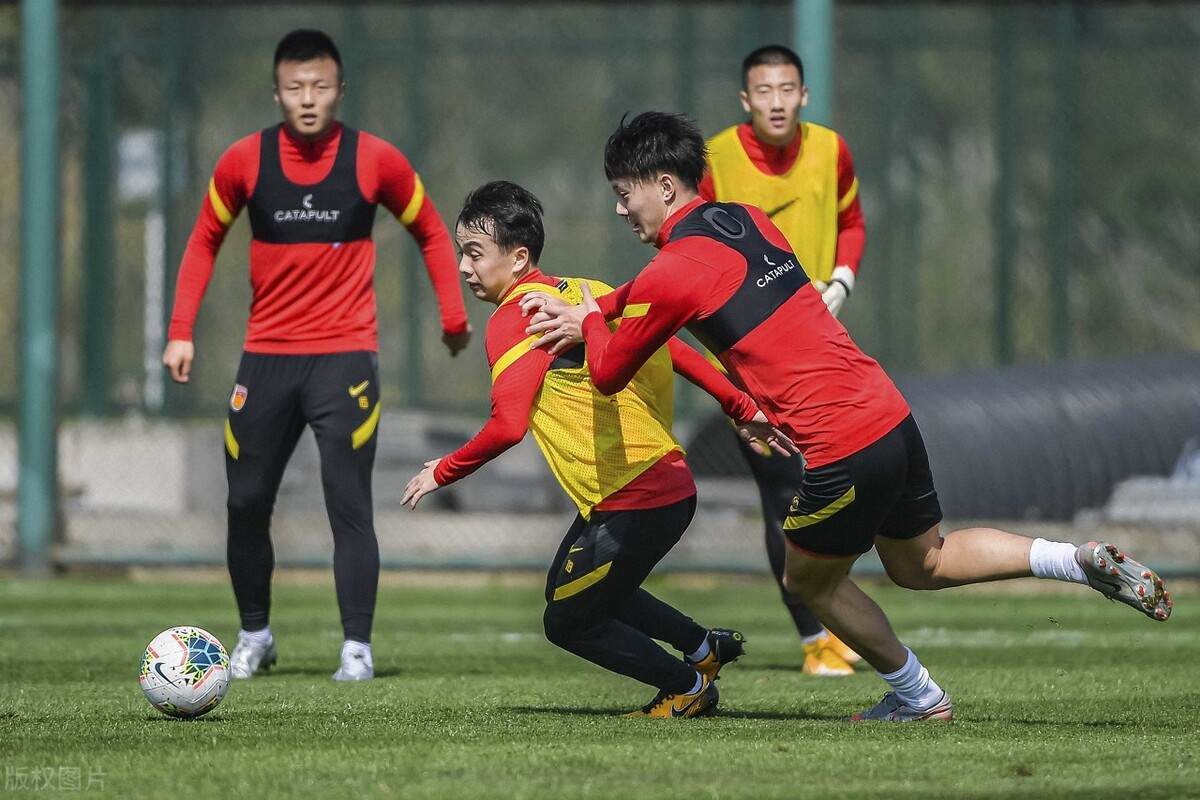 关于澳洲球队精妙组织，连战胜利跻身淘汰赛的信息